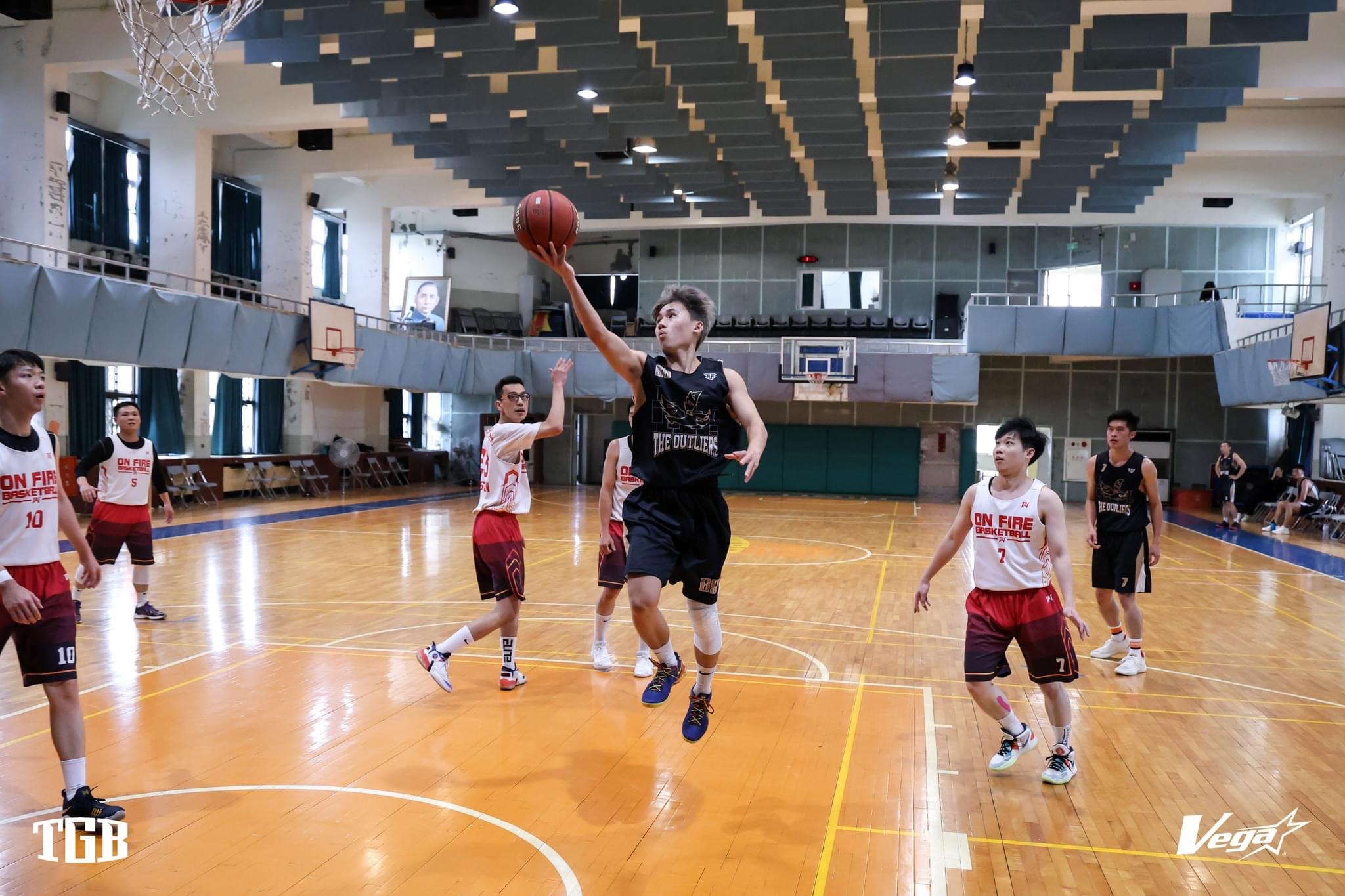 outlier Basketball Team Photo 3